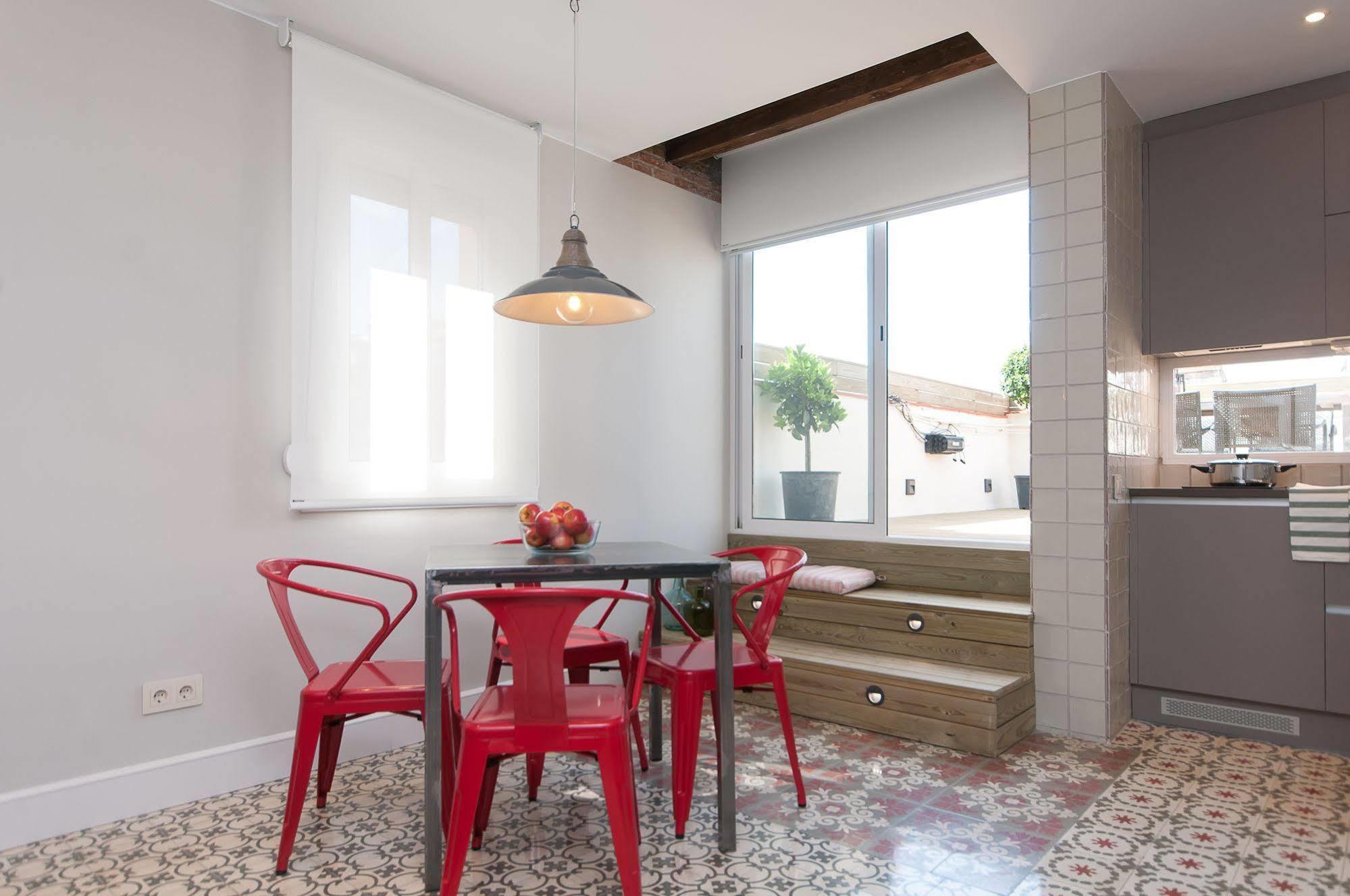Weflating Suites Sant Antoni Market Barcelona Exterior foto
